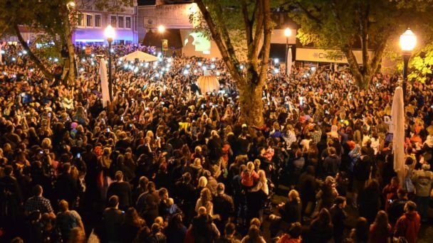 6814d540-8b27-11e6-b2e5-210fd6769690_ht_2015_city_of_st_helens_spirit_of_hallowe